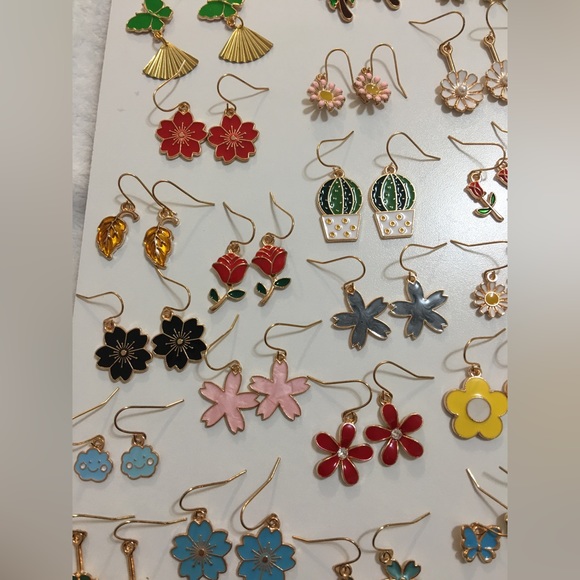 69 Pairs Wholesale Colorful ￼Rose Gold Charm ￼￼Earrings Flowers Butterflies - Picture 13 of 16